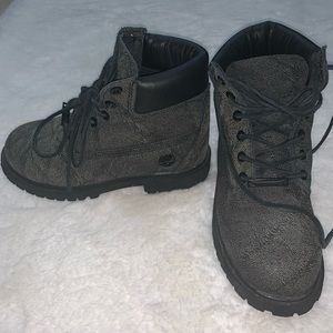 Timberland boots-never worn